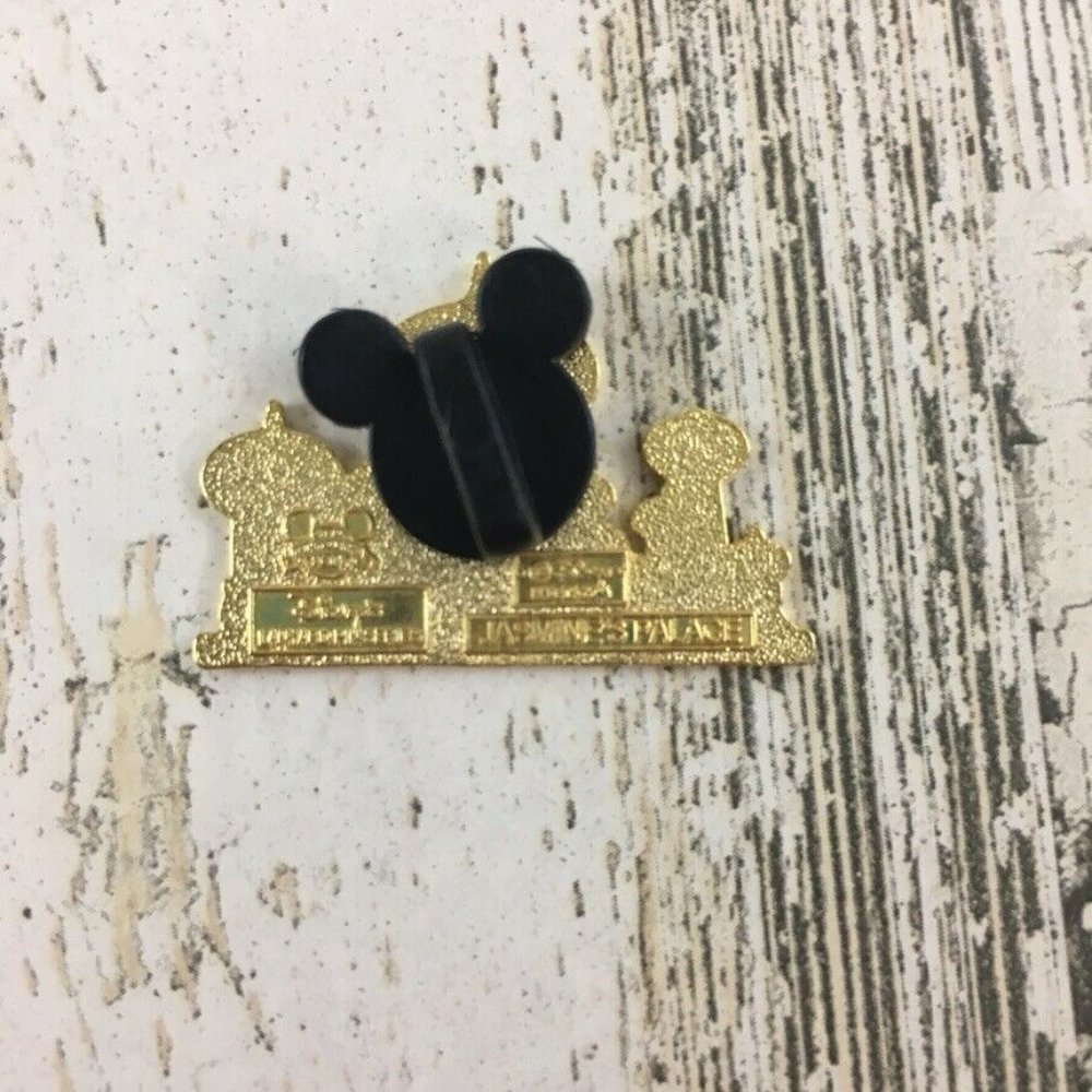 WDW Cast Lanyard Series 2003 Jasmine's Palace Gold Disney Pin 12293 - Picture 3 of 6